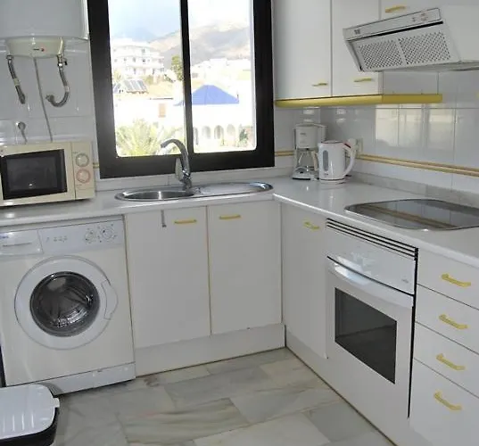 Ap010 - Alcazaba Atico * Nerja